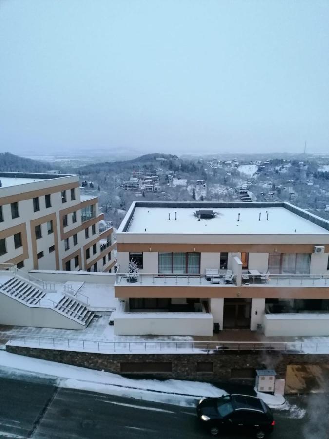 Uno - Gardens With City View Brașov Exterior foto